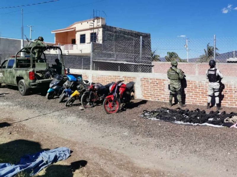 Enfrentamiento en Zamora Michoacán deja 2 sicarios muertos El