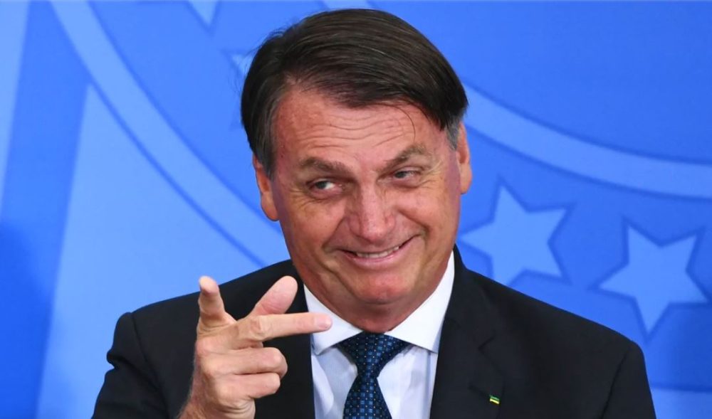 Jair Bolsonaro libra nueva cirugía luego de una presunta obstrucción