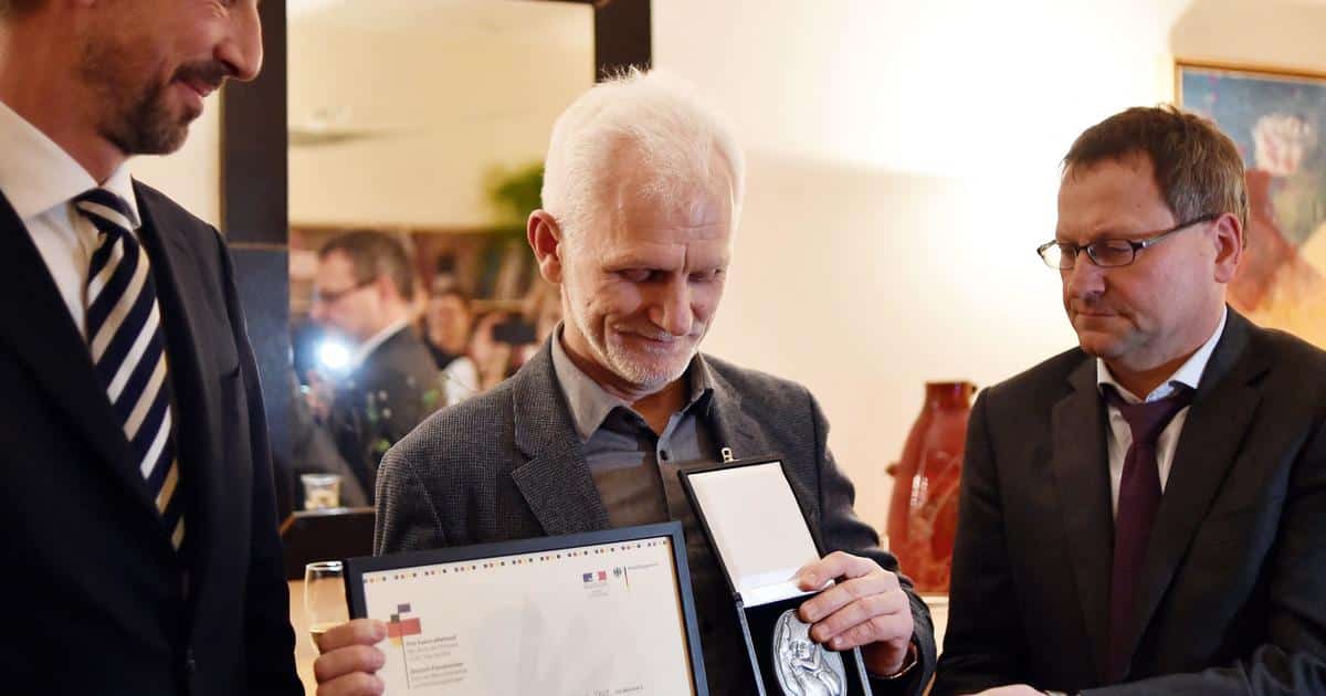 Ales Bialiatski Y Organizaciones De Derechos Humanos De Rusia Y Ucrania Ganan Nobel De La Paz