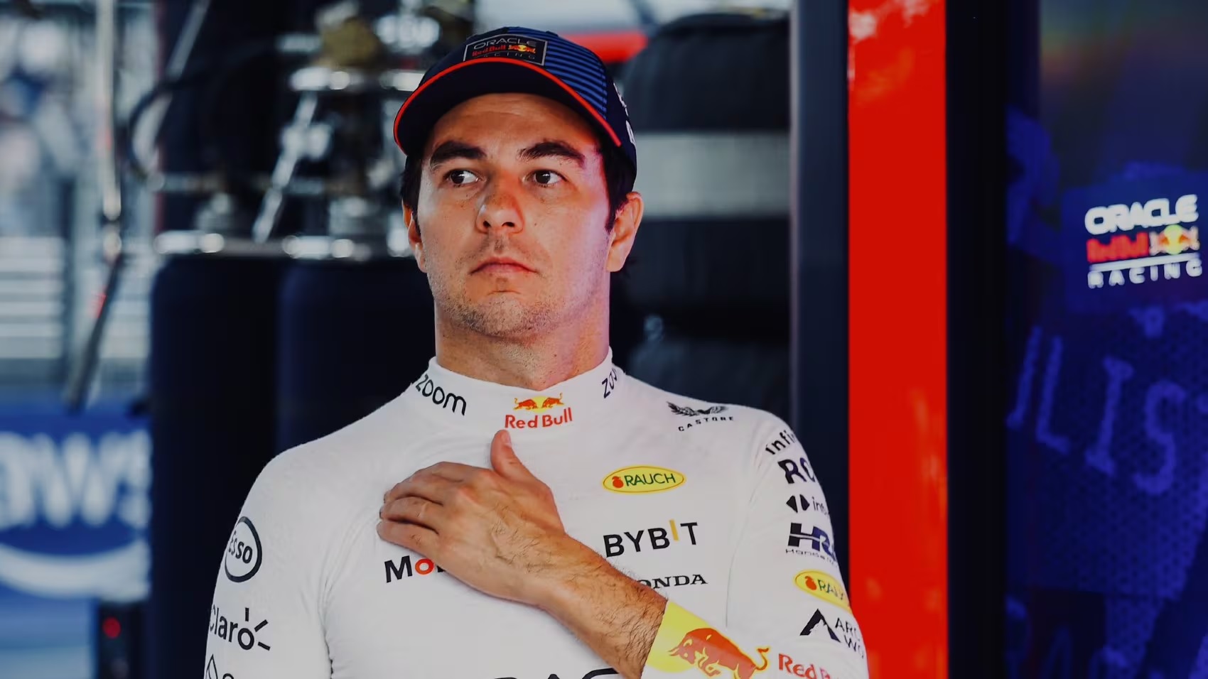 Qu Pasar Con Checo P Rez Las Dos Versiones De Su Futuro En Red Bull