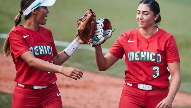 México derrotó a Italia en softbol y mantiene esperanzas de medalla