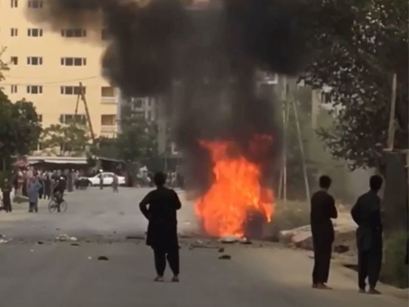 Estado Islámico se reivindica ataque con cohetes contra aeropuerto de Kabul