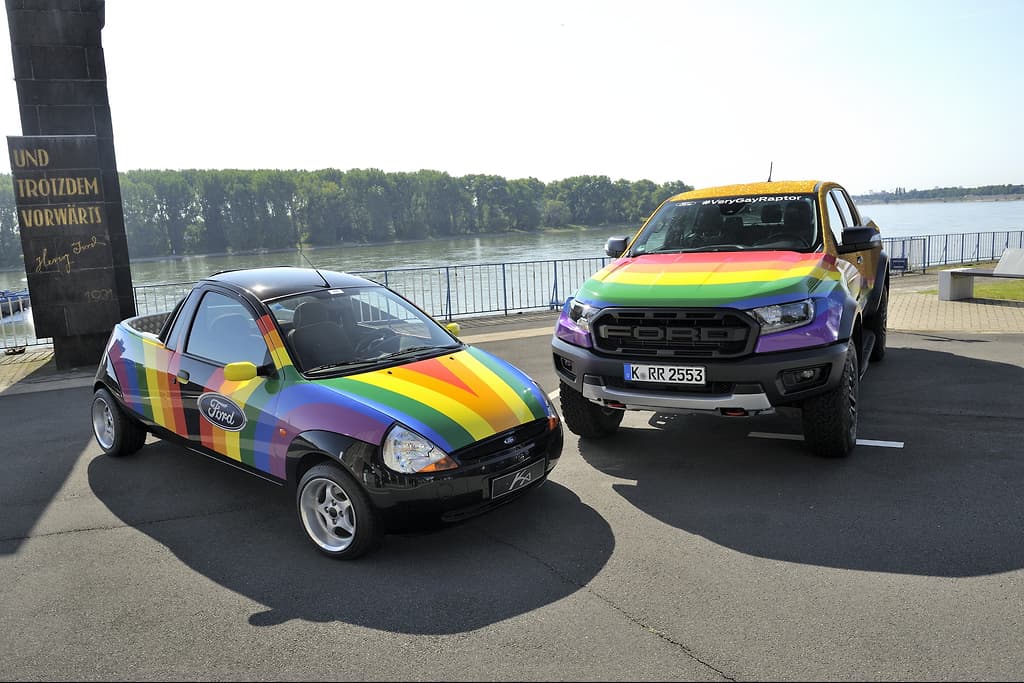 "Very Gay Raptor": la pickup diseñada para celebrar el Orgullo