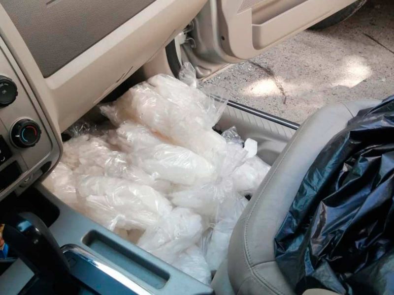 Aseguran más de 30 kilos de crystal en carretera de Sinaloa 