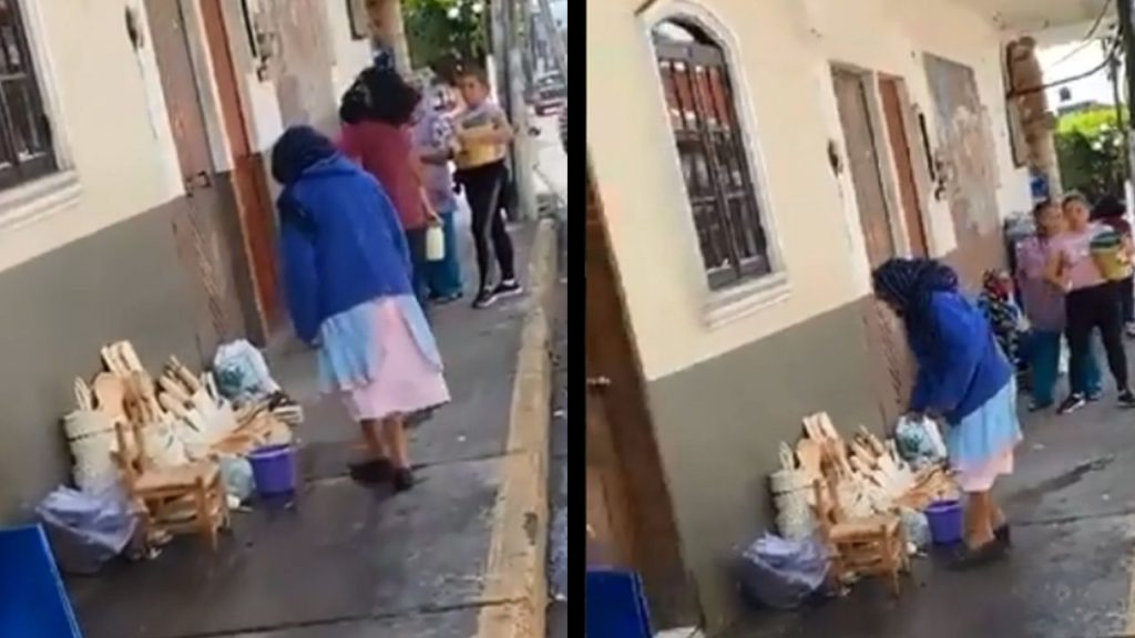 Mujer-moja-a-abuelita-que-vendia-artesanias-en-la-calle