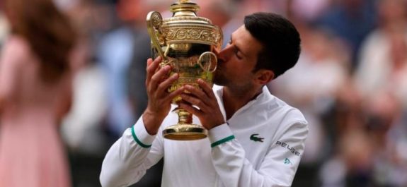 Padre de Novak Djokovic reclamó a Wimbledon no poder ver a su hijo durante el torneo