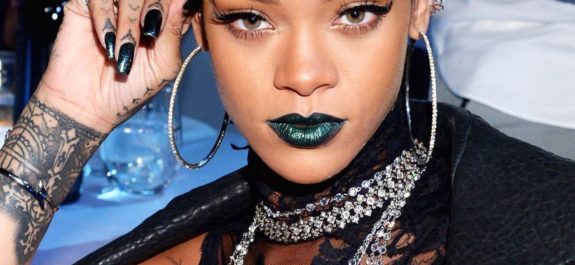 Rihanna cantante mas rica