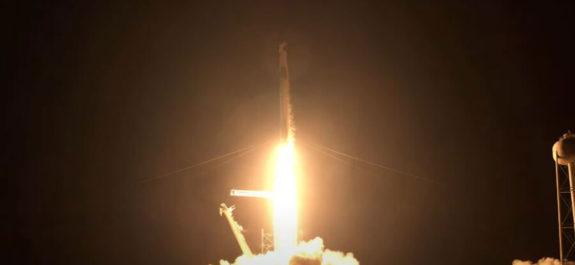 SpaceX realiza con éxito el lanzamiento de la misión Inspiration4 al espacio