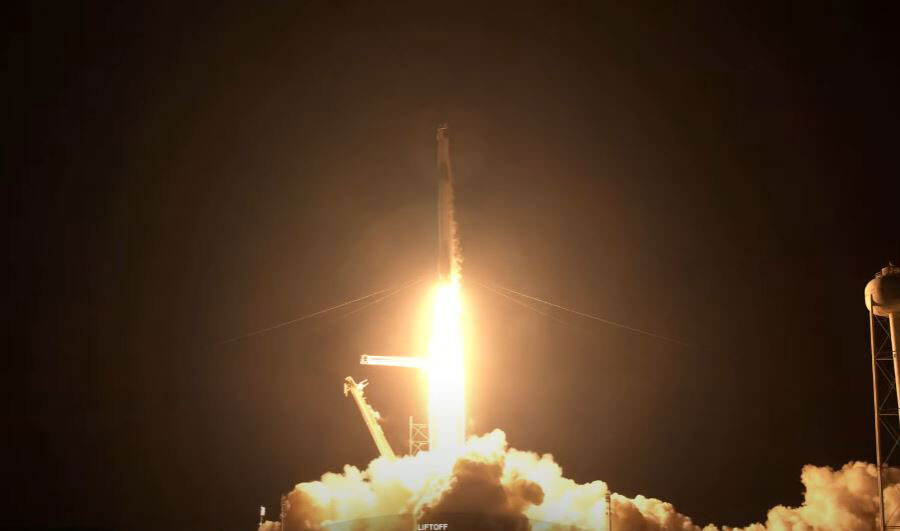 SpaceX realiza con éxito el lanzamiento  de la misión Inspiration4 al espacio