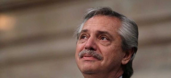 Cinco ministros renunciaron a sus cargos en el gobierno de Argentina