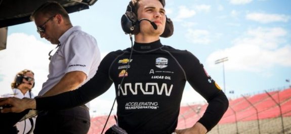 Pato O'Ward saldrá octavo en la carrera que define el campeonato Indycar