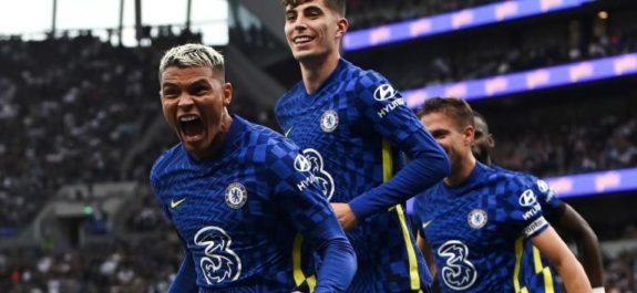 Chelsea líder de la Premier League, tras golear al Tottenham