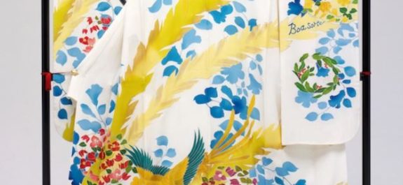 Japón diseñó kimonos únicos-brazil