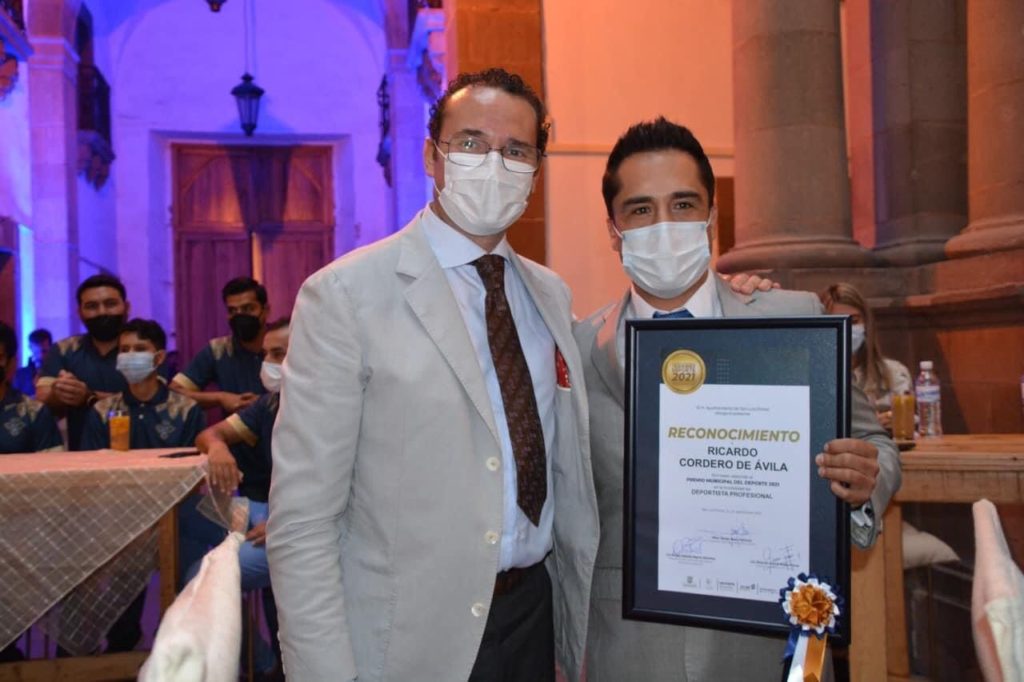 Ricardo Cordero recibió el Premio Municipal  del Deporte