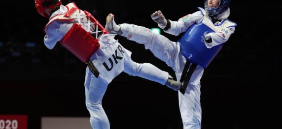 Taekwondista afgana debuta en Juegos Paralímpicos