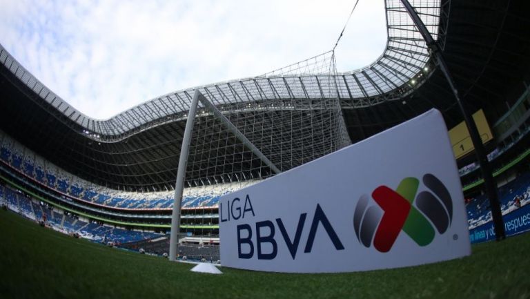 Clubes de la Liga MX y la FMF fueron multados por la COFECE