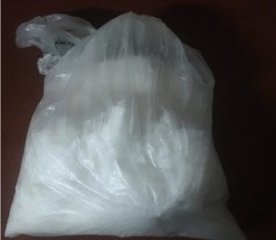 Policías aseguraron más de un kilo de cristal