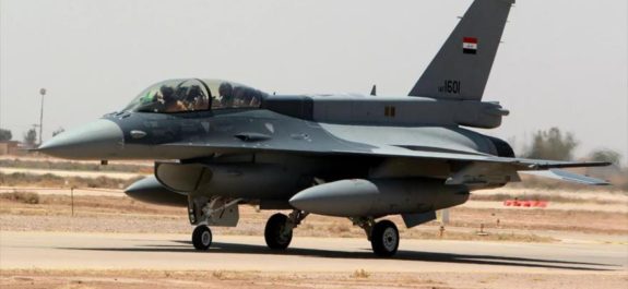 Aviones iraquíes bombardean cuartel general de Daesh en Diyala