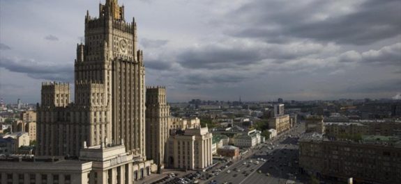 Rusia amenaza con medida recíproca si EEUU expulsa a diplomáticos