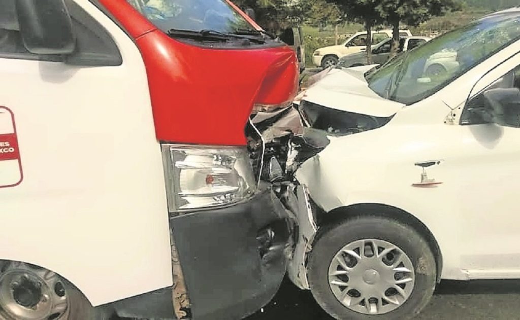 Dos accidentes en carretera México-Laredo, solo hubo daños 