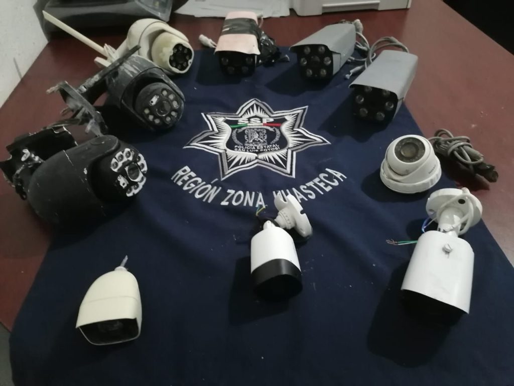Policias estatales y Sedena realizan nuevo aseguramiento de cámaras de video vigilancia 