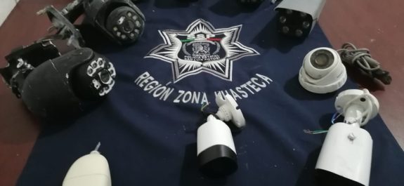 Policias estatales y Sedena realizan nuevo aseguramiento de cámaras de video vigilancia