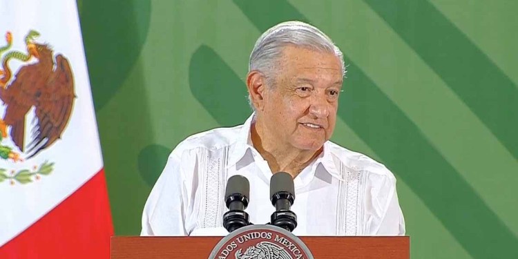 AMLO bajo