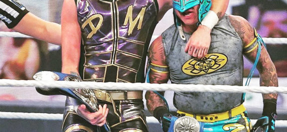 Dominik Mysterio: «Mi padre me dijo que no me veía preparado para WWE»