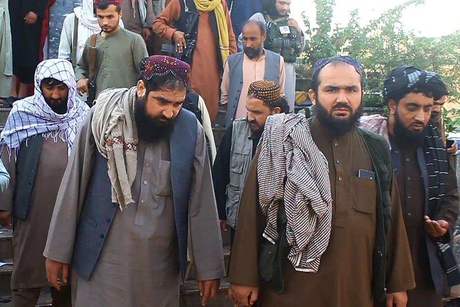 Talibanes descartan