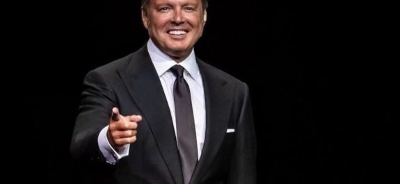 nueva demanda a Luis Miguel