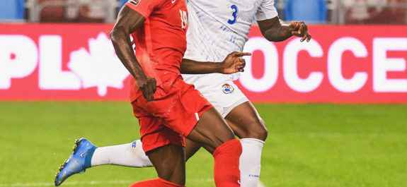 Canadá aplastó 4-1 a Panamá en las Eliminatorias