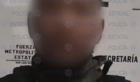 Llevaba dos secuestrados, amagados, y lo detuvieron agentes estatales