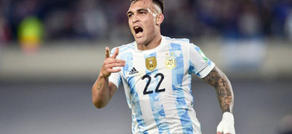 Lautaro Martínez explicó llanto tra salir de cambio ante Uruguay