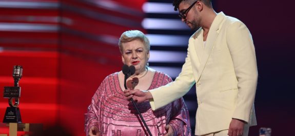 paquita la del barrio y bad bunny