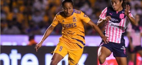 Costosa victoria para Tigres Femenil en el Clásico Regio