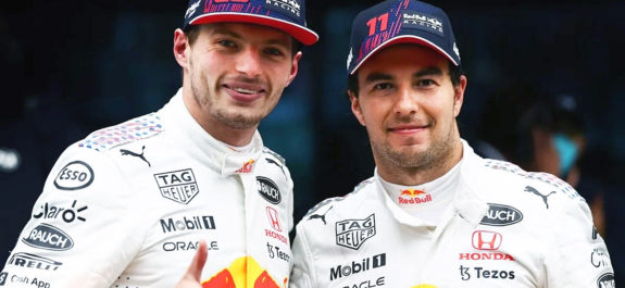 "Bien hecho, buen trabajo": Max Verstappen reconoció el esfuerzo de Checo Pérez