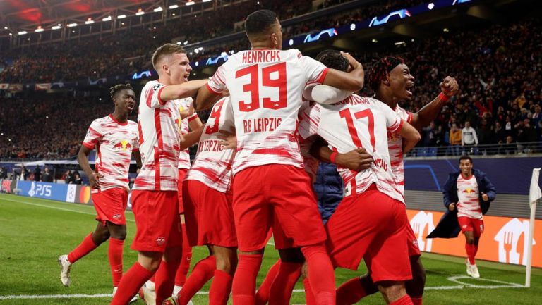 PSG dejó escapar liderato de su grupo tras agónico empate con el Leipzig