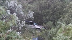 Camioneta cayó a profundo barranco 