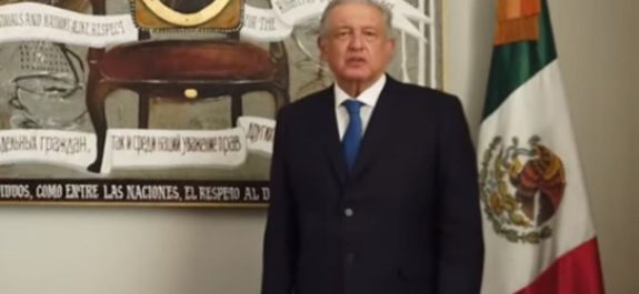 López Obrador promete interceder con Biden por reforma migratoria