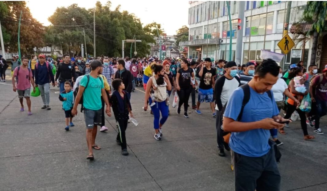 Sale Segunda Caravana Migrante Desde Tapachula – El Heraldo De San Luis ...