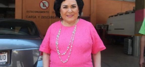 Nieta de Carmen Salinas