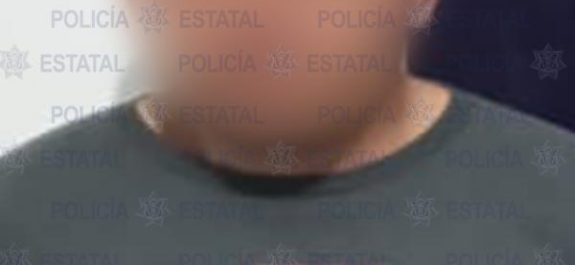 Detienen a sujeto con fusil de asalto