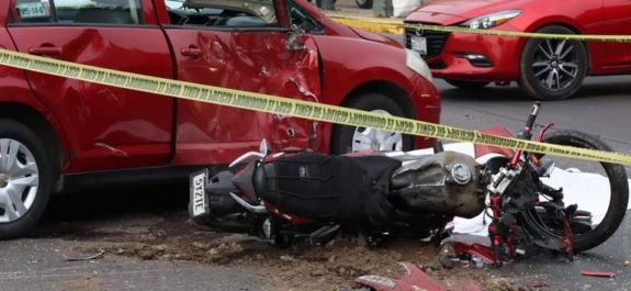 fuerte accidente vehicular