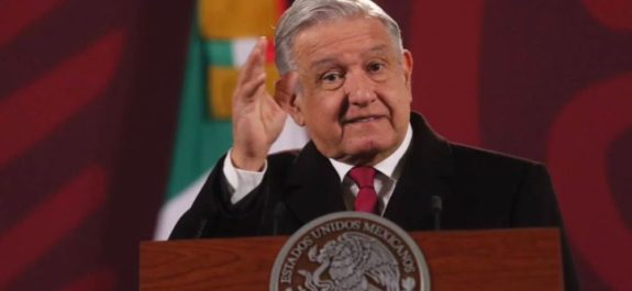 AMLO analiza