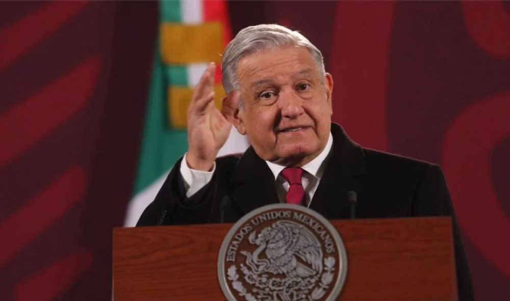 AMLO analiza