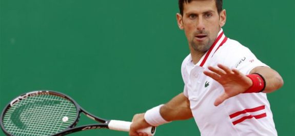 Djokovic sigue