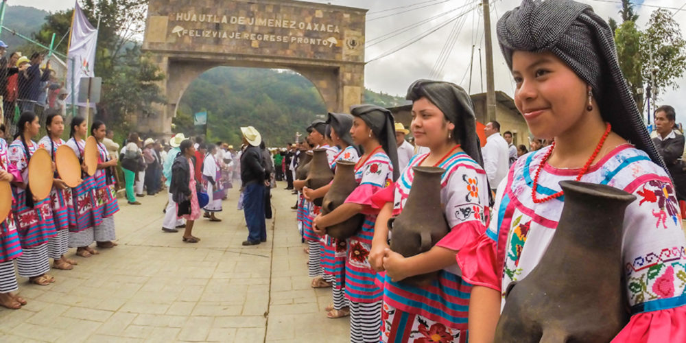 Vista el bonito Pueblo Mágico de Huautla de Jiménez en Oaxaca