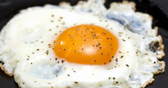 infallible-trick-to-make-fried-eggs-without-oil-perfect-delicious-and