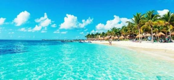 Visita la hermosa Playa Akumal en Quintana Roo-1