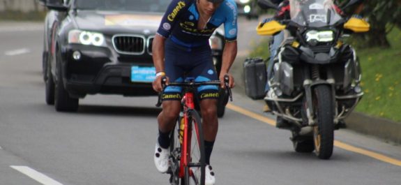 EDGAR CADENA DE CANEL’S-ZEROUNO BRILLO EN LA VUELTA A COLOMBIA